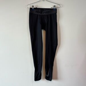 Nike Pro athletic wear pants size M